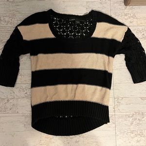 Day Trip Sweater by Buckle Size M black & Tan